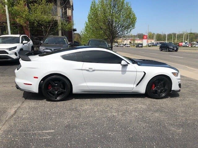 Ford Mustang GT 5.0 V8 GT500 Pack* NAVI* КОЖА* ПОДГРЕВ*  - изображение 4