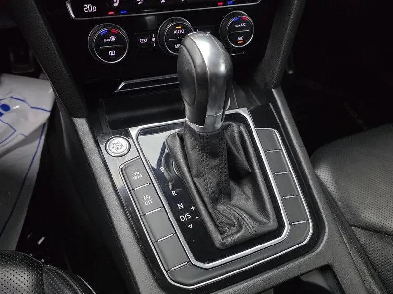 VW Arteon 2.0 TDI PREMIUM, снимка 17 - Автомобили и джипове - 55207609
