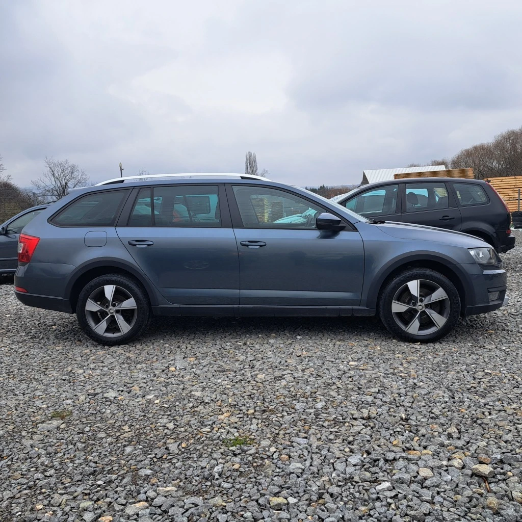 Skoda Octavia Scout 2.0TDi DSG 184 к.с. - изображение 4