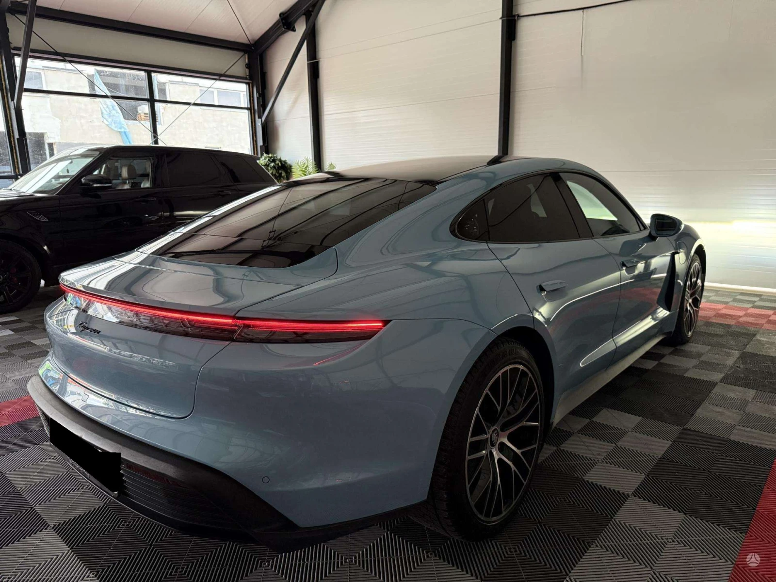 Porsche Taycan Sport Chrono - изображение 4