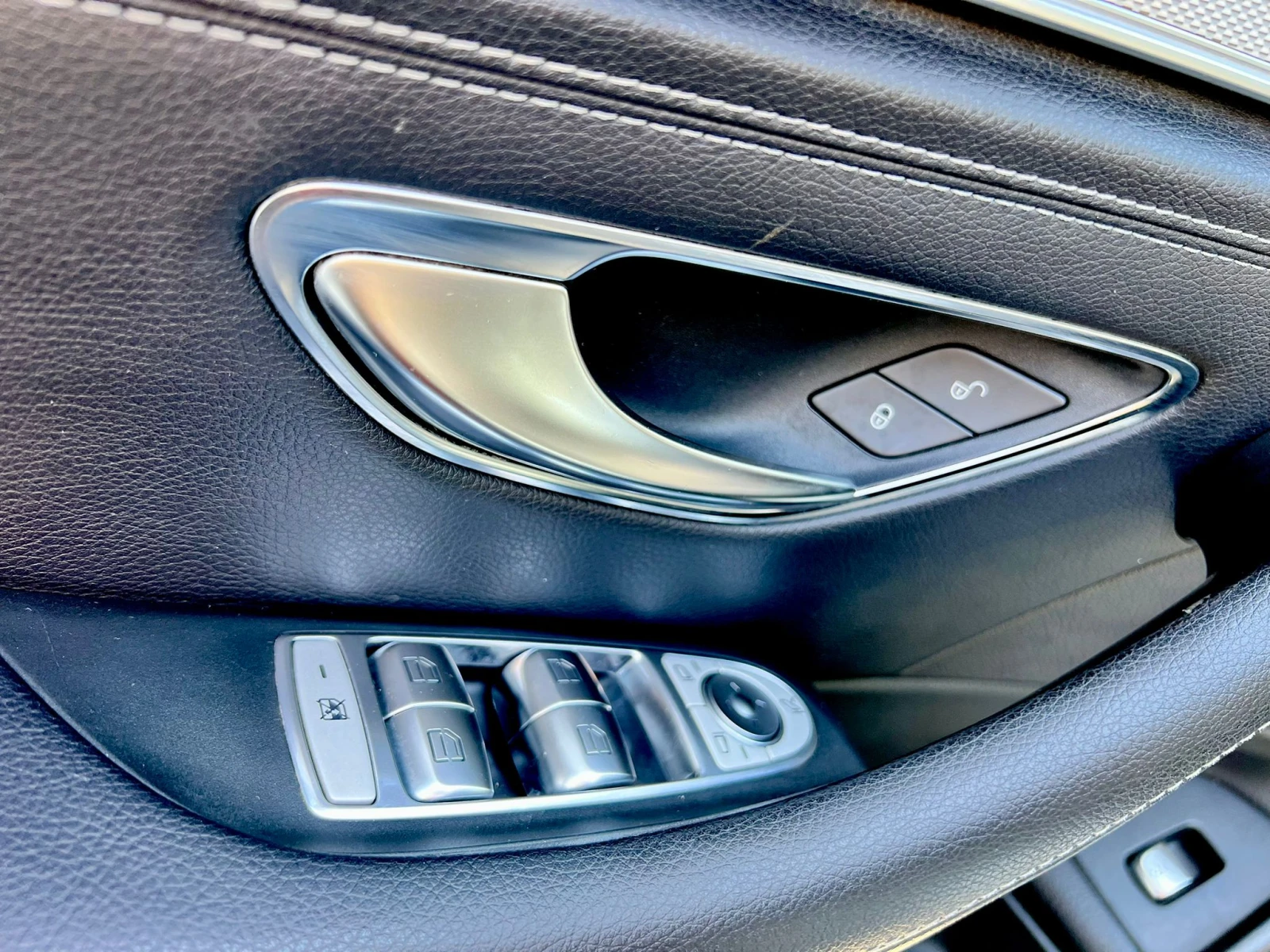 Mercedes-Benz E 220 AMG/4MATIC/DIGITAL//BURMES/HEAD UP/AMBIENT/LIZ | Mobile.bg   15