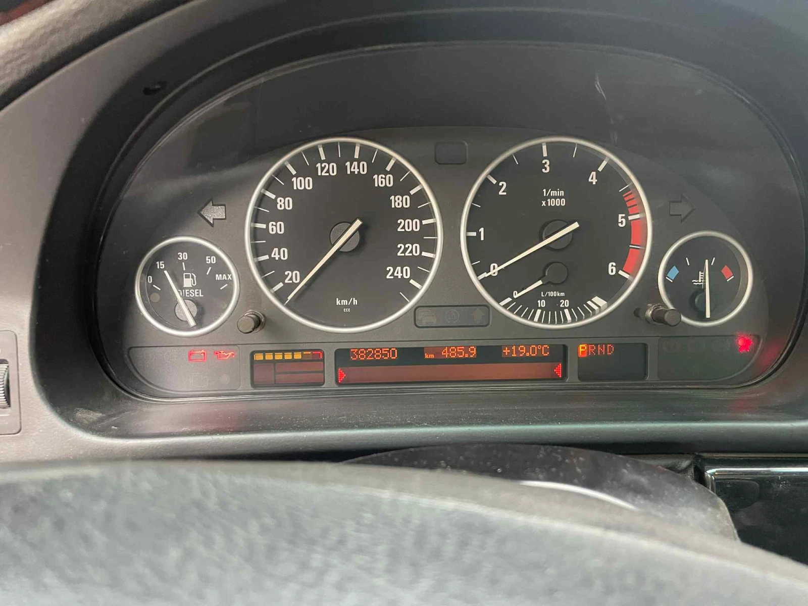 BMW 525 dA - изображение 10