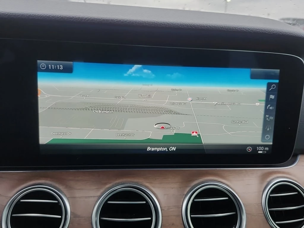 Mercedes-Benz E 300 * CARFAX * Цена до България*  - изображение 10