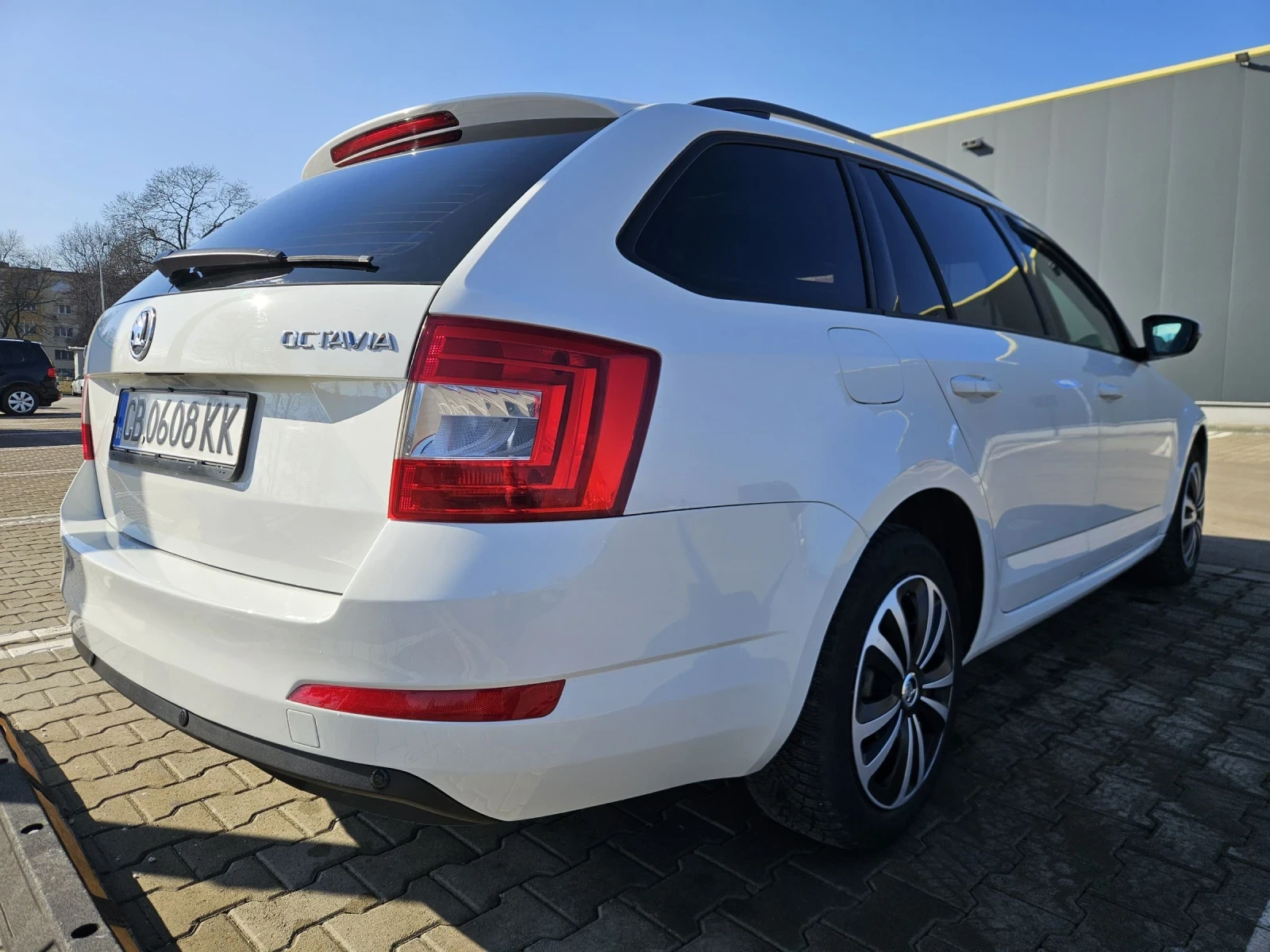 Skoda Octavia 1.6 TDI DPF DSG,  | Mobile.bg   3