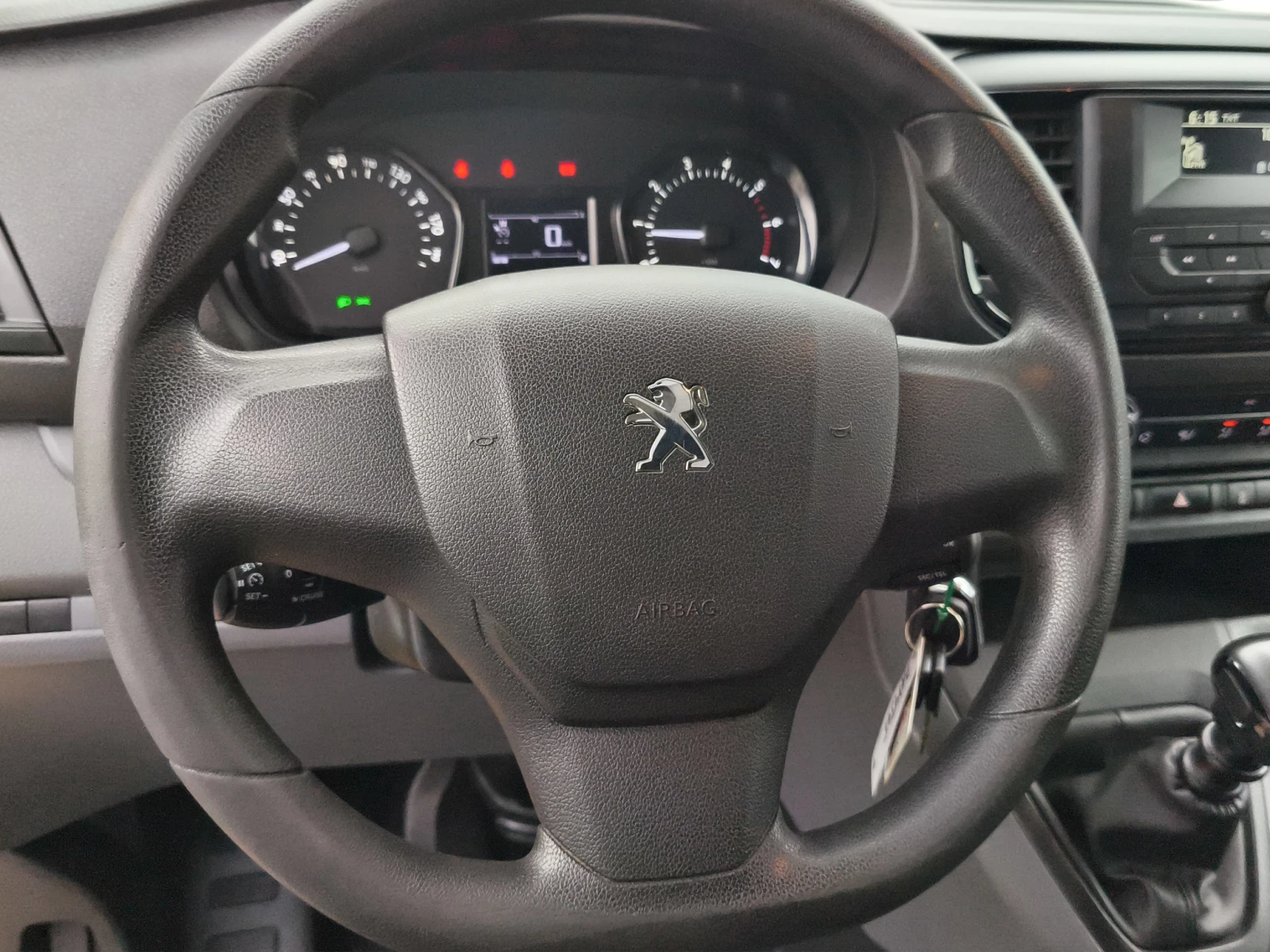 Peugeot Expert Long 2.0 BlueHDi 120 S&S BV6 // 1909R22 - изображение 10