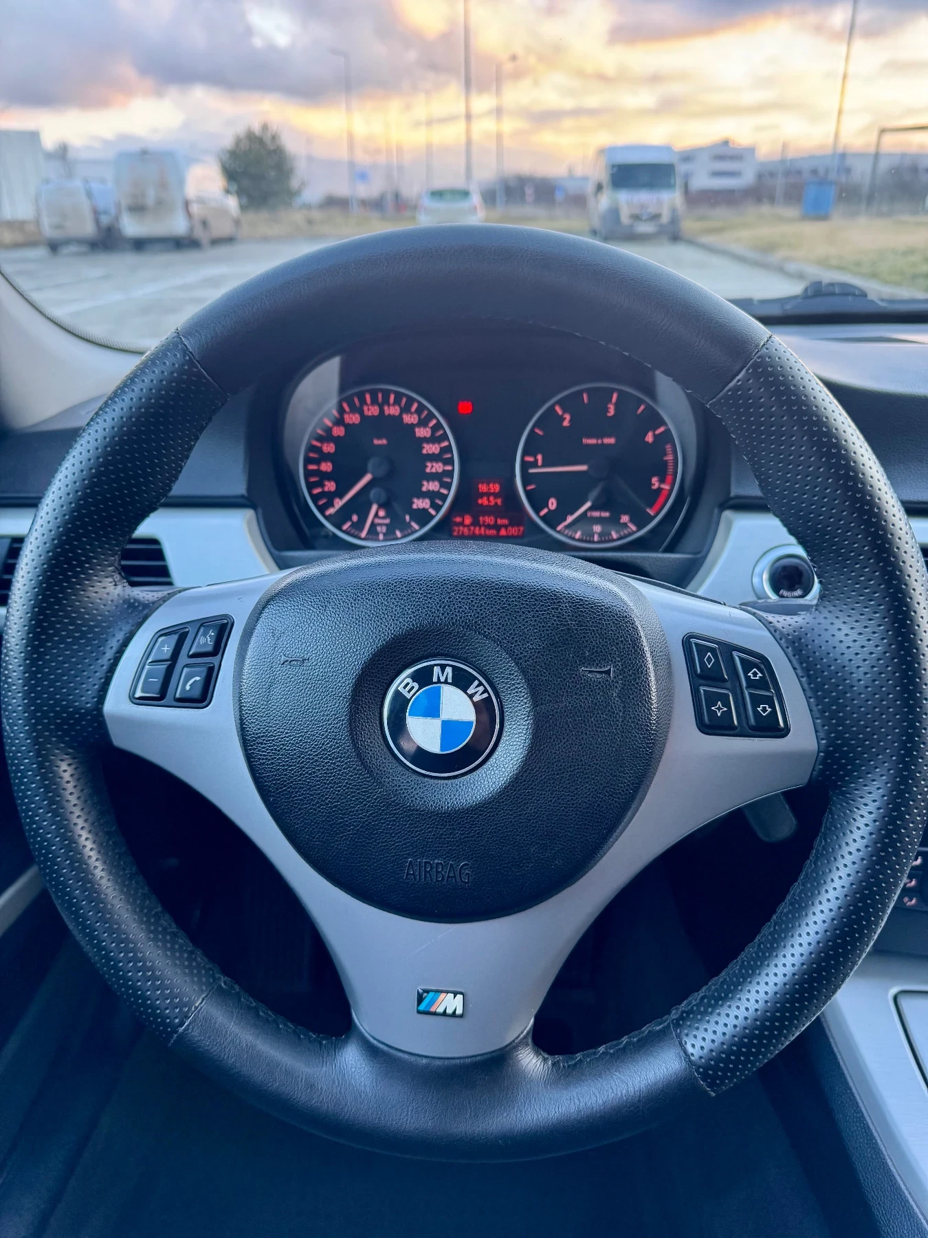 BMW 320 163�� facelift ����� | Mobile.bg � ����������� 12