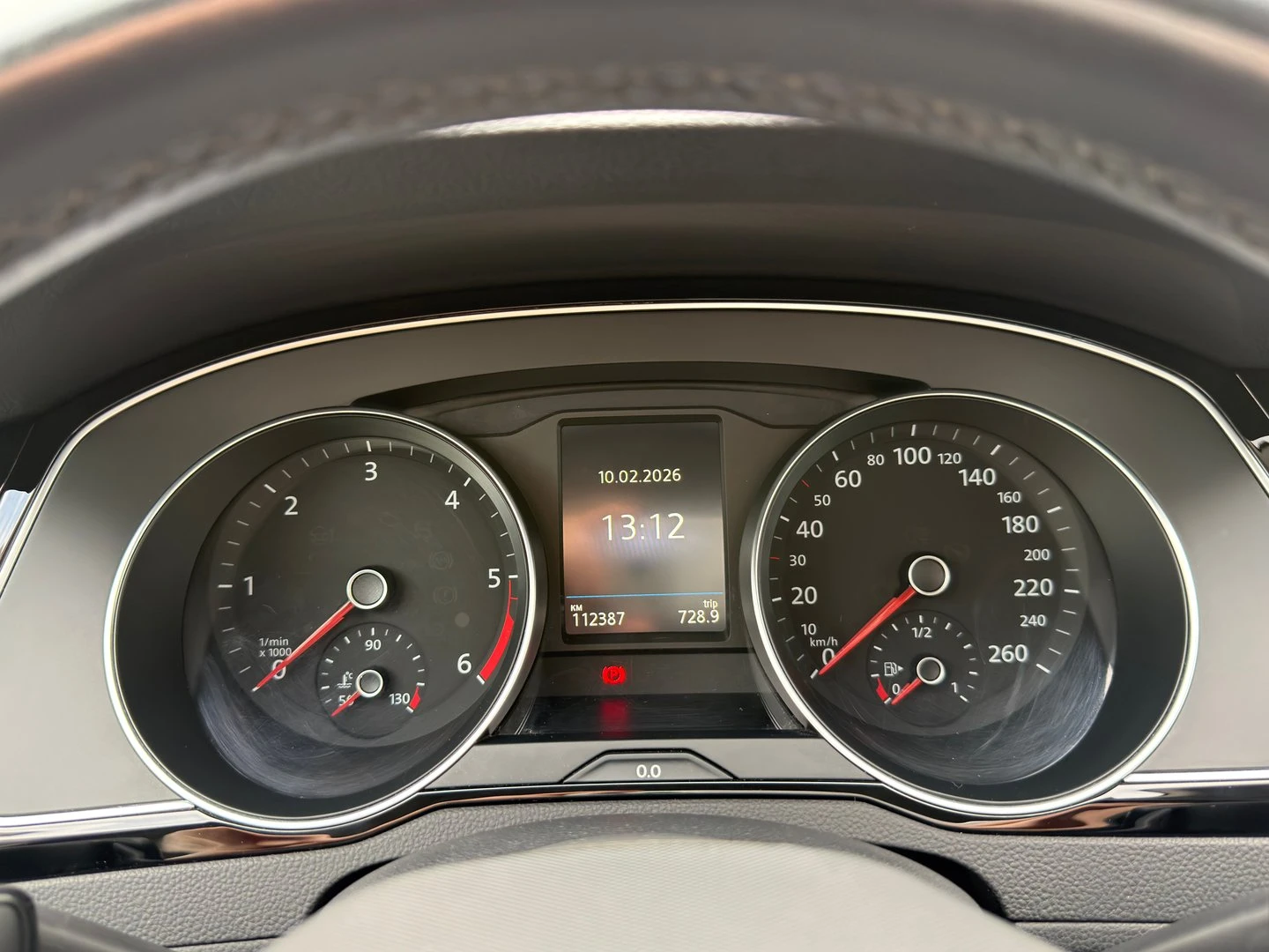 VW Passat Business 2.0 TDI SCR DSG, снимка 10 - Автомобили и джипове - 54353556