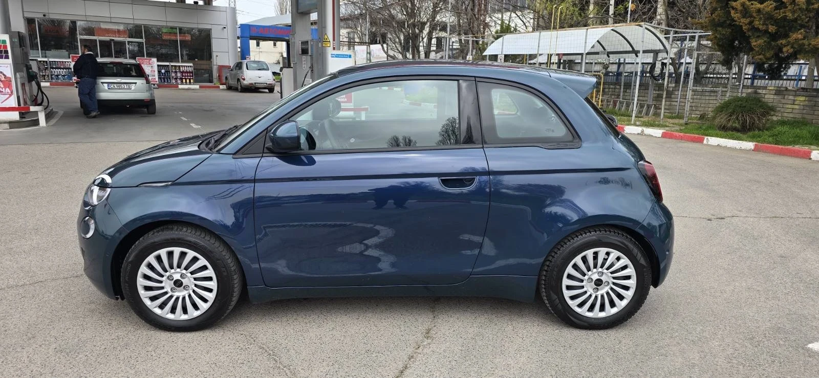 Fiat 500 НОВА КОЛА-17000 КМ-43 KW  БАТЕРИЯ, снимка 2 - Автомобили и джипове - 54190432