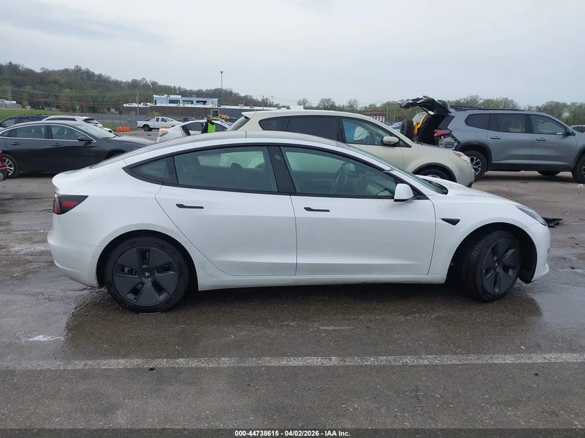 Tesla Model 3 Standard Range Plus Rear-Wheel Drive, снимка 13 - Автомобили и джипове - 54422981