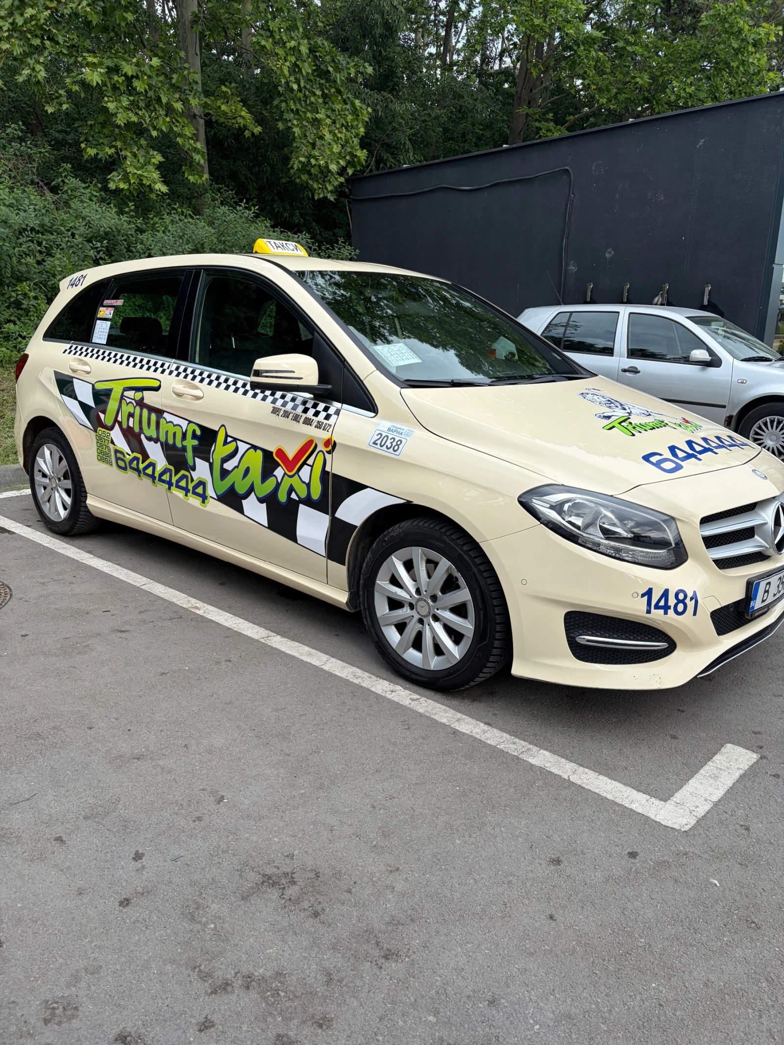 Mercedes-Benz B 180 Такси