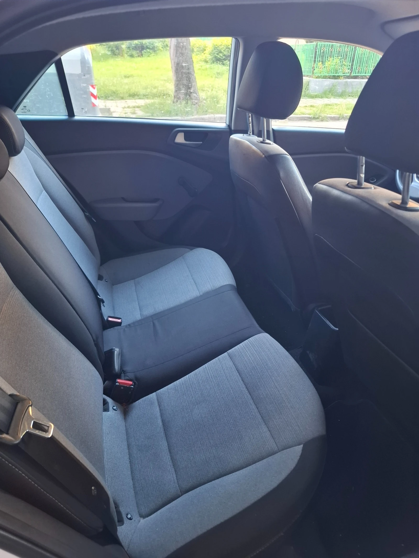 Hyundai I20 ГАЗ, снимка 10 - Автомобили и джипове - 54928824