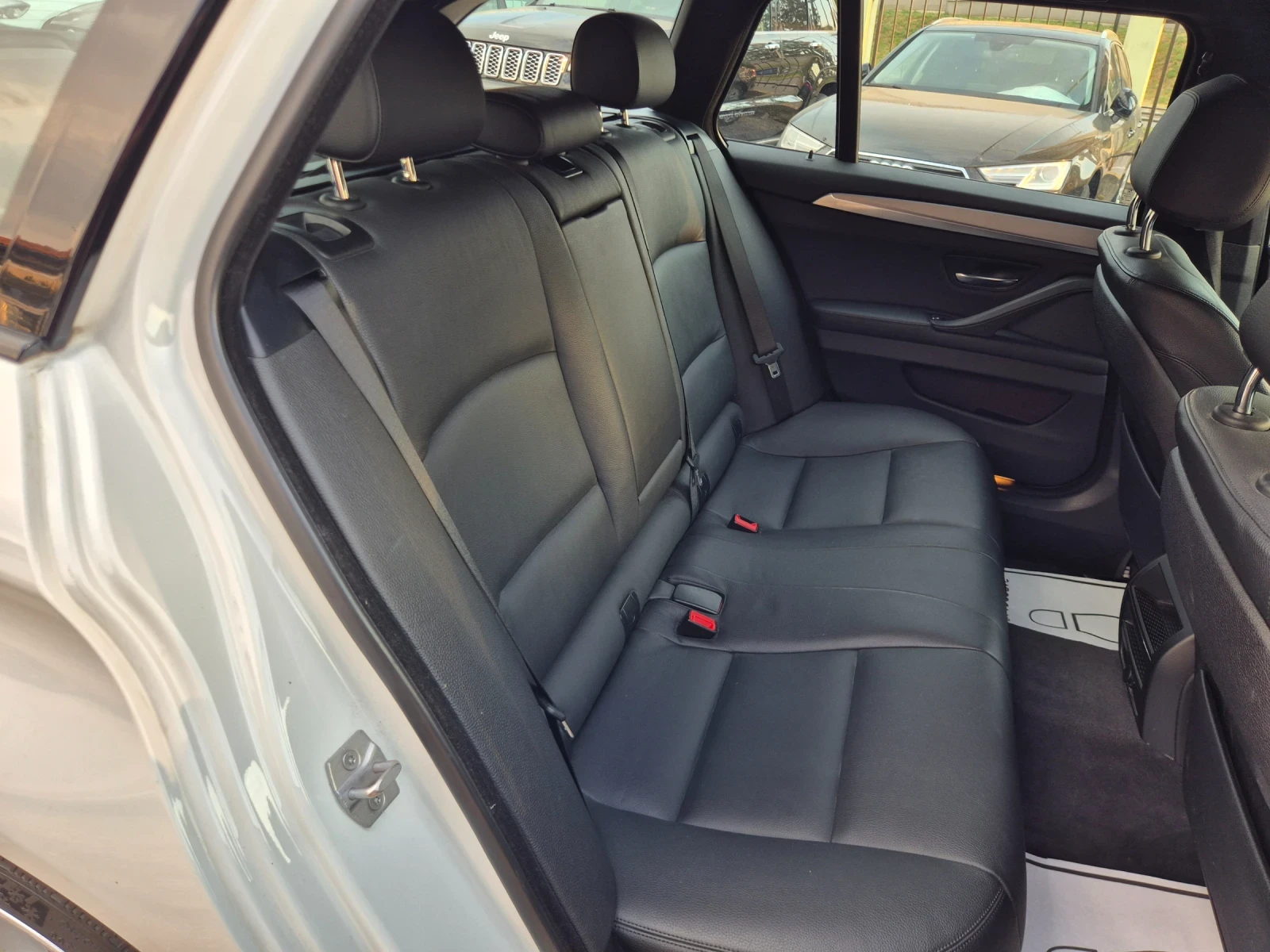 BMW 520 D* xDrive* M-SPORT, снимка 17 - Автомобили и джипове - 55137667