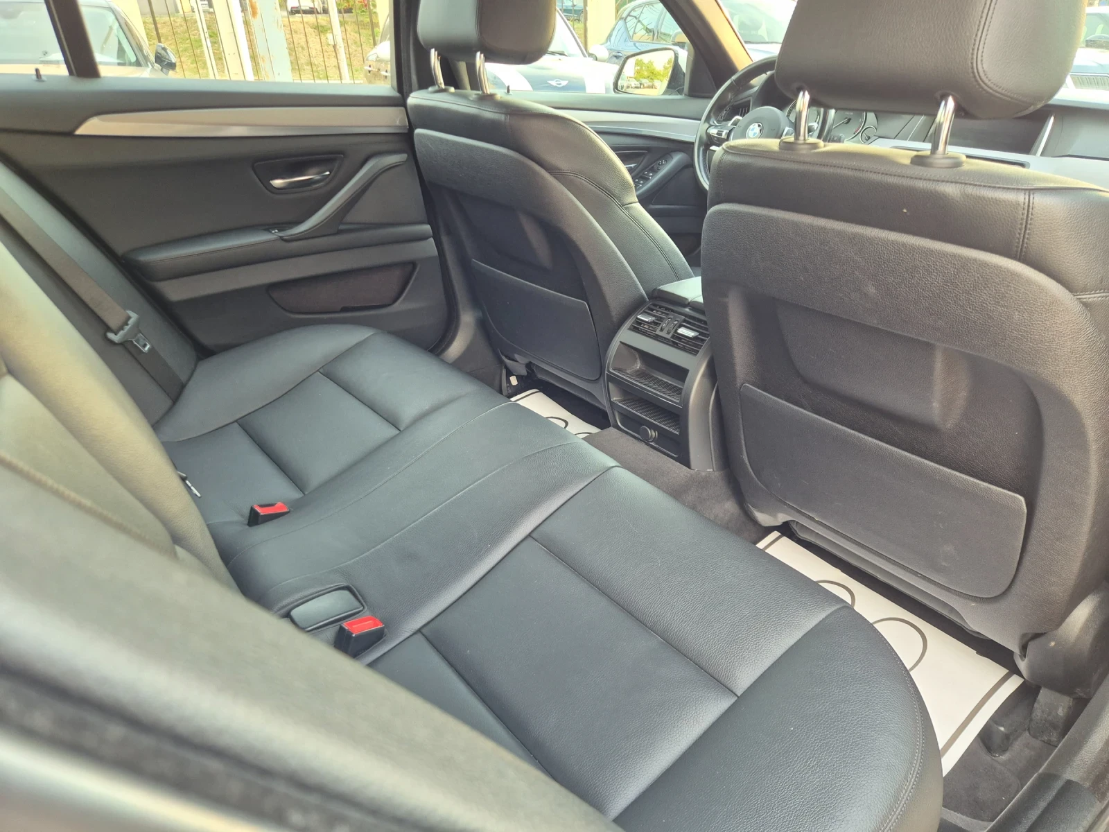 BMW 520 D* xDrive* M-SPORT, снимка 16 - Автомобили и джипове - 55137667