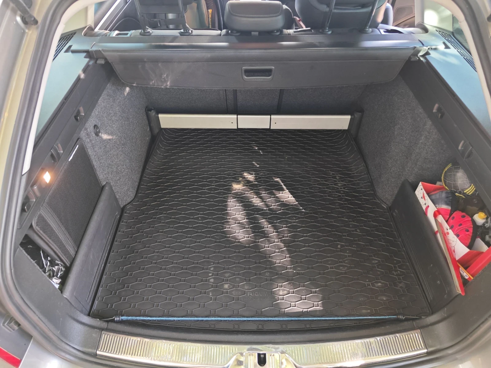 Skoda Superb, снимка 11 - Автомобили и джипове - 55357301