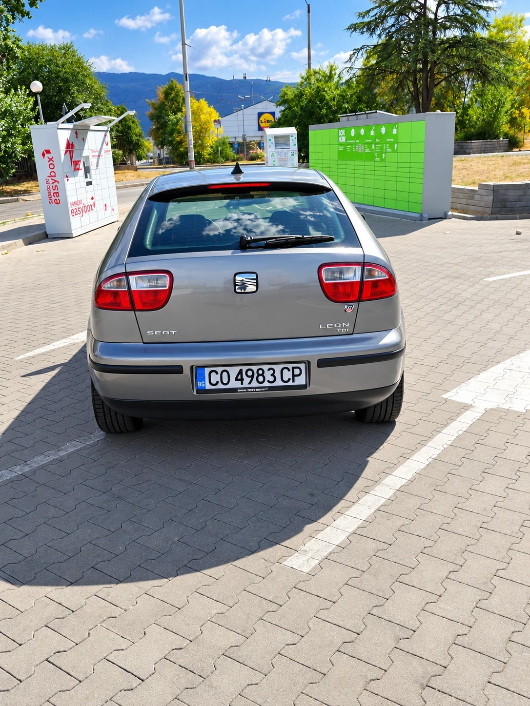 Seat Leon, снимка 6 - Автомобили и джипове - 56181961