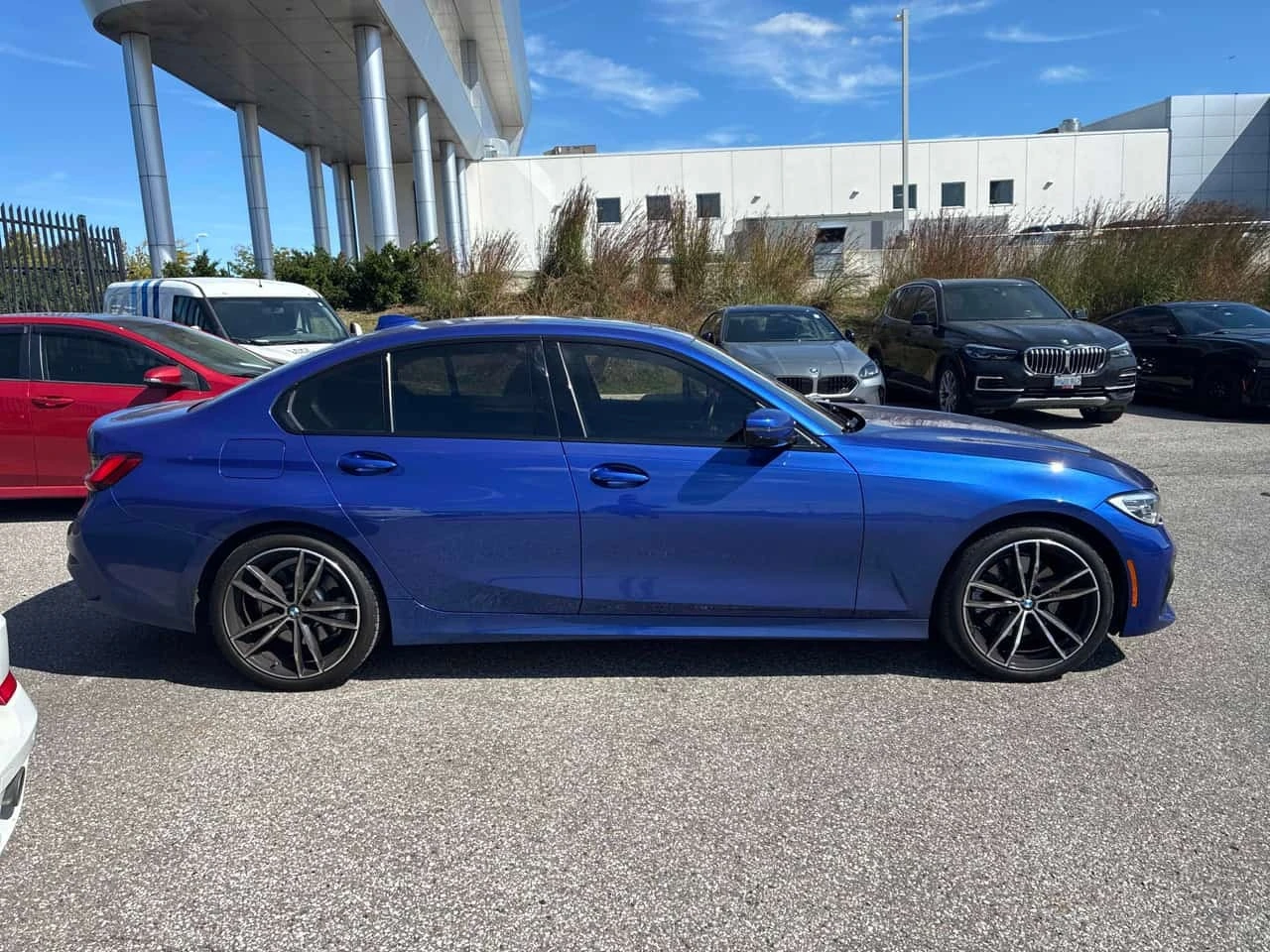 BMW 330 * M-Sport * Един собственик * CARFAX * , снимка 5 - Автомобили и джипове - 56187769