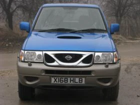 Nissan Terrano 2,7 tdi, снимка 3