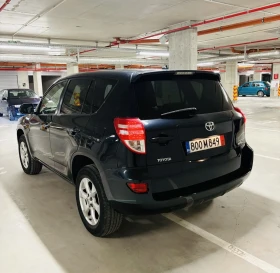 Toyota Rav4 2.2 D-4D / Navi / Кожа / 4х4, снимка 7