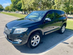 Toyota Rav4 2.2 D-4D / Navi / Кожа / 4х4, снимка 8