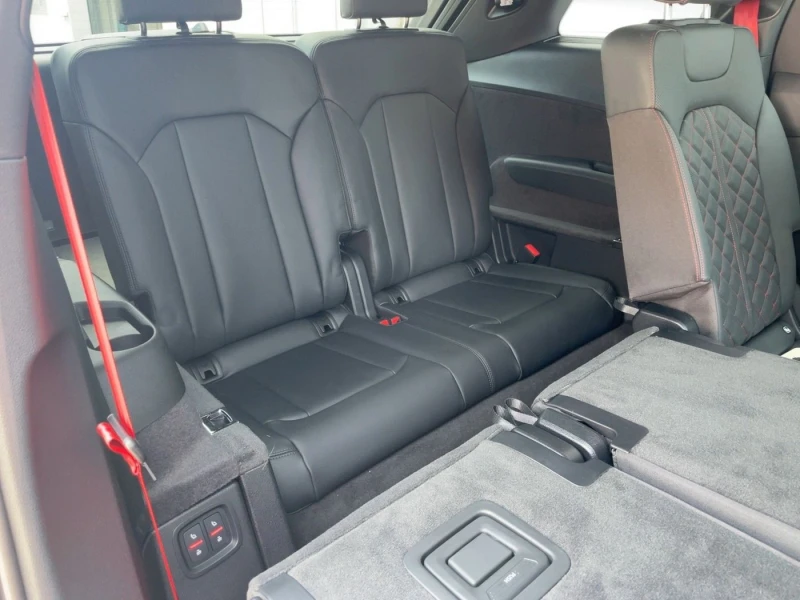 Audi SQ7 4.0 TFSI Quattro NEW= 7 Seats Гаранция, снимка 10 - Автомобили и джипове - 47365999