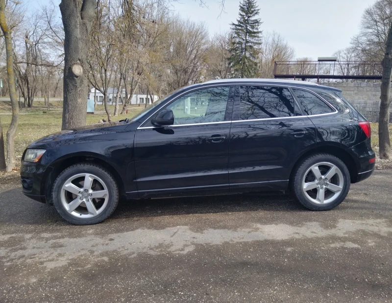 Audi Q5 3.2 FSI, снимка 11 - Автомобили и джипове - 48207445