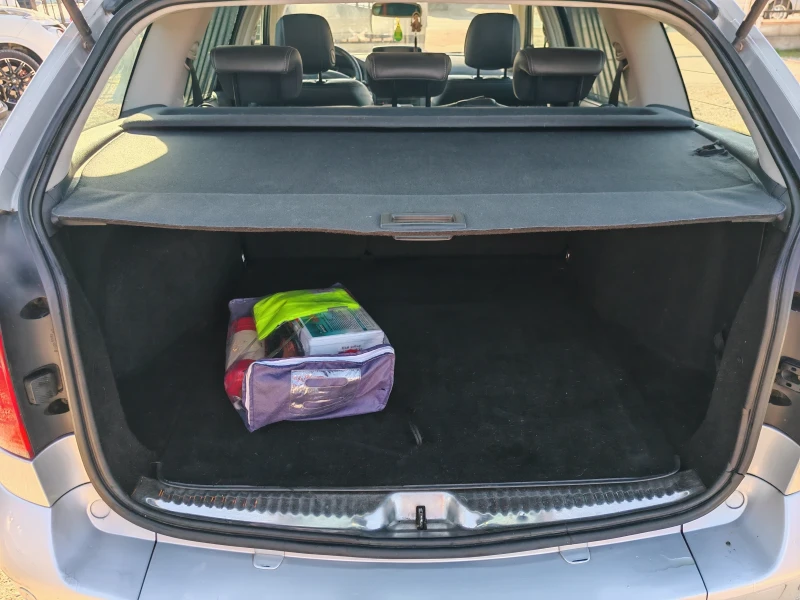 Renault Laguna 1.9 dci, снимка 14 - Автомобили и джипове - 52422576