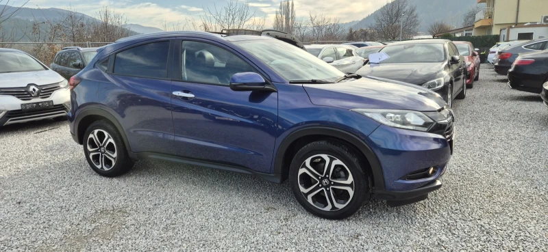 Honda Hr-v 1.5-130кс.NAVY, снимка 4 - Автомобили и джипове - 52829493