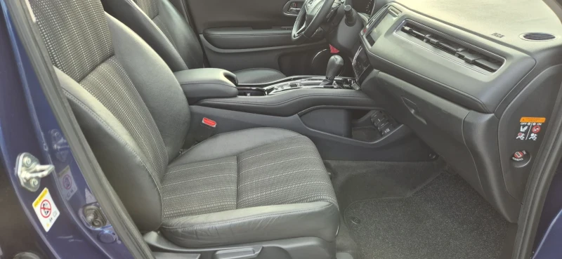 Honda Hr-v 1.5-130кс.NAVY, снимка 12 - Автомобили и джипове - 52829493