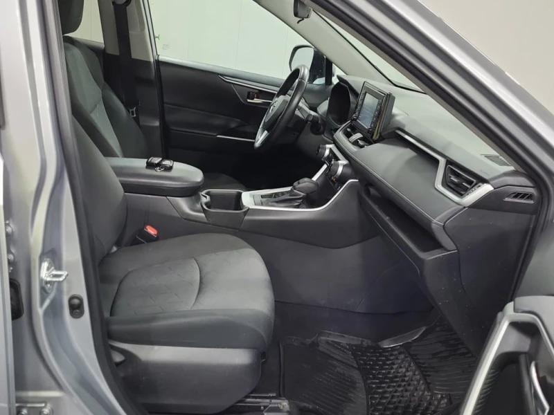 Toyota Rav4 * XLE * CARFAX * ПОДРЕВИ * , снимка 11 - Автомобили и джипове - 53257773