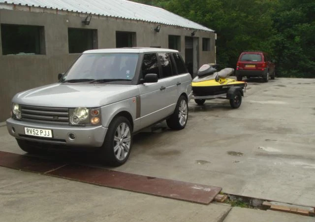 Land Rover Range rover 3.0D TD6, снимка 1 - Автомобили и джипове - 46834410