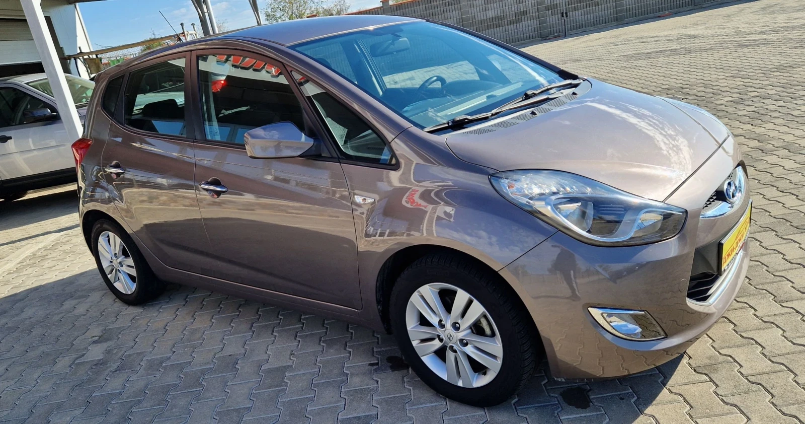 Hyundai Ix20 1.6 I 125k.c - изображение 3