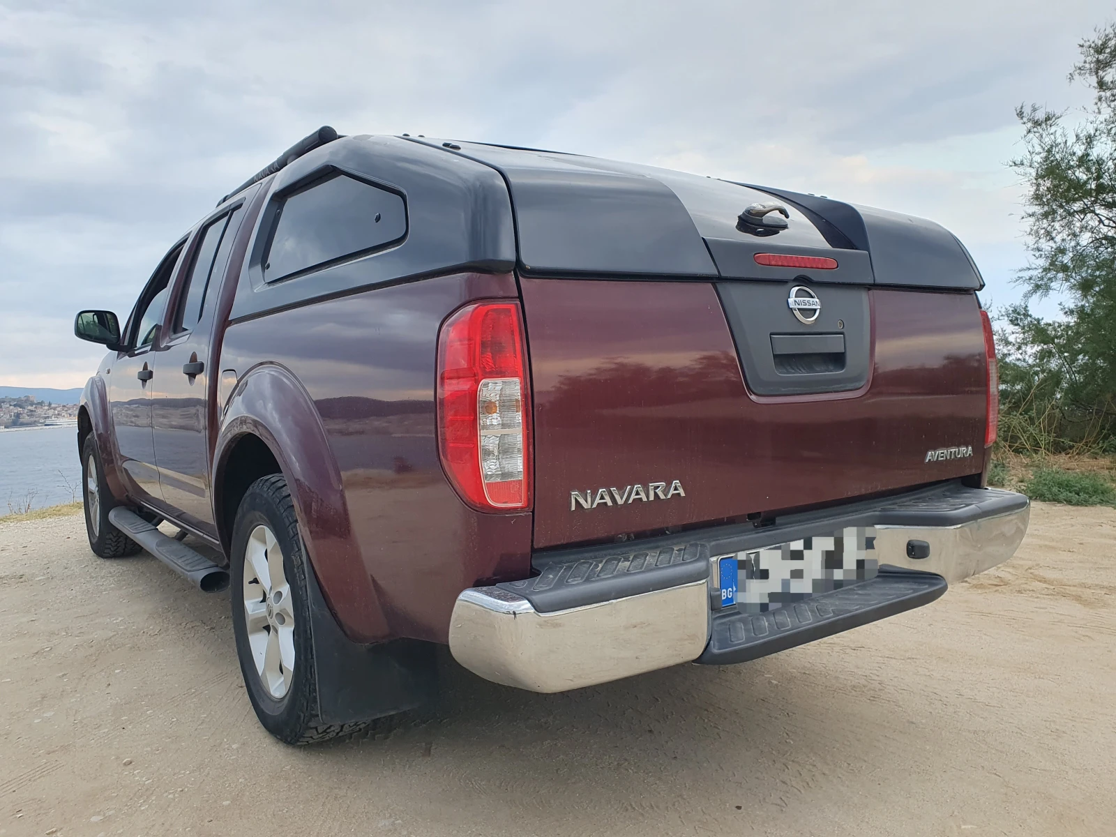 Nissan Navara Aventura 4x4 - изображение 9