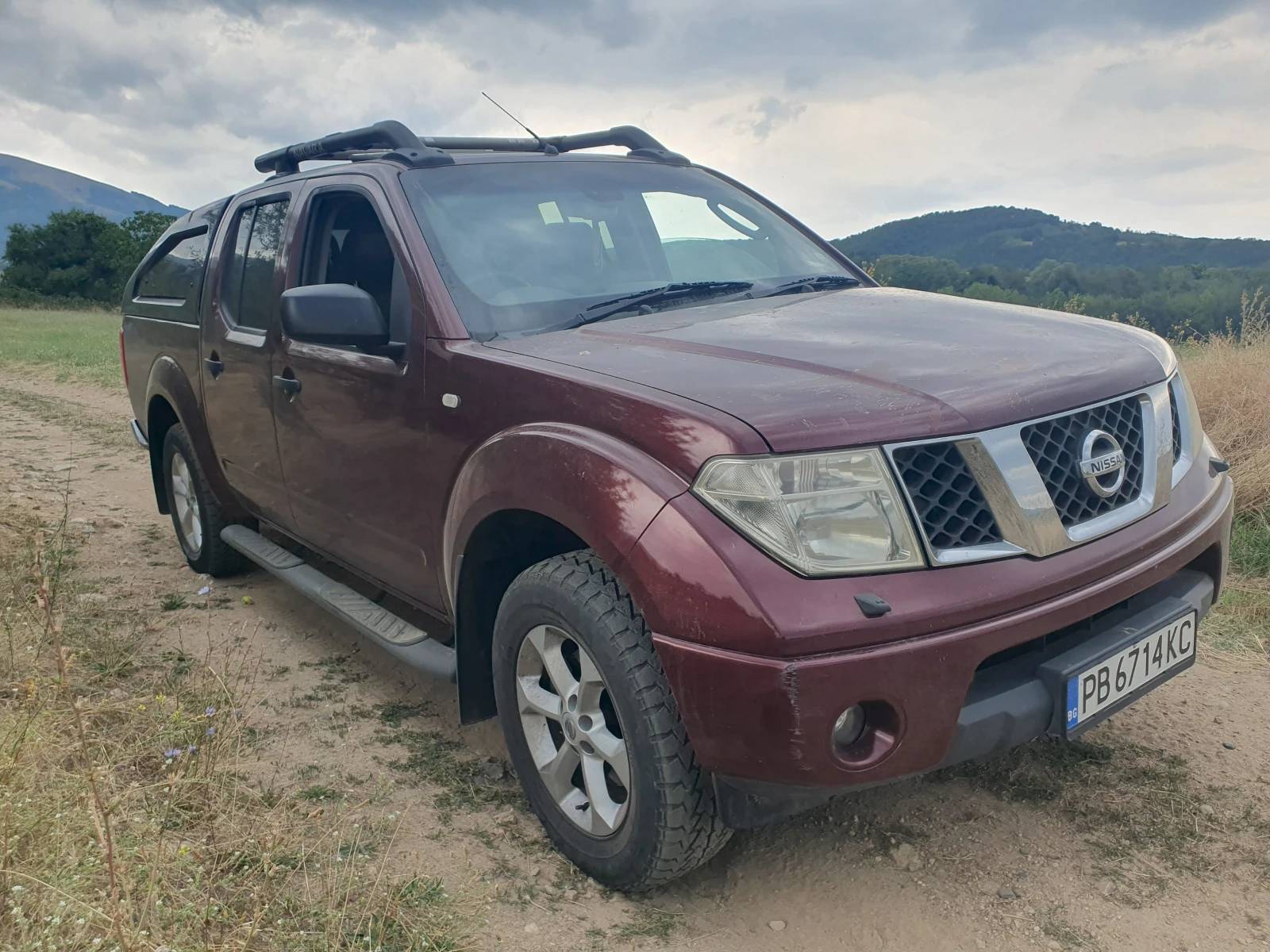 Nissan Navara Aventura 4x4 - изображение 2