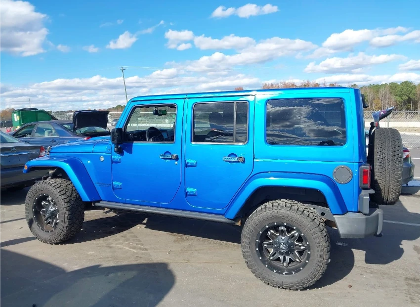 Jeep Wrangler UNLIMITED SAHARA 4x4 - изображение 2