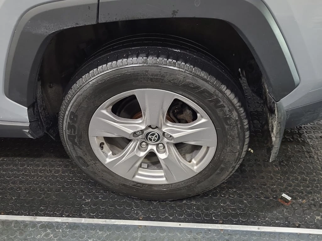 Toyota Rav4 * XLE * CARFAX * ПОДРЕВИ *  - изображение 7