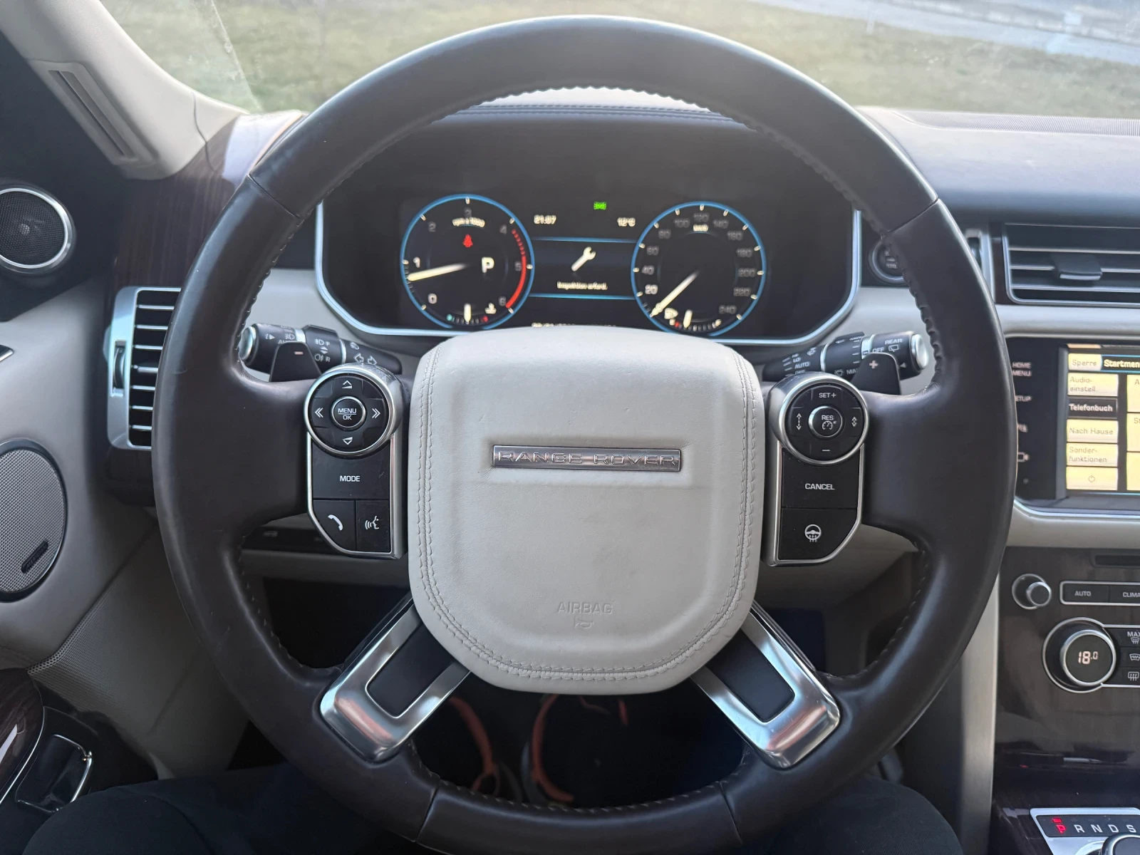 Land Rover Range rover 4.4 SDV8, 340 �.�. Autobiography | Mobile.bg � ����������� 13