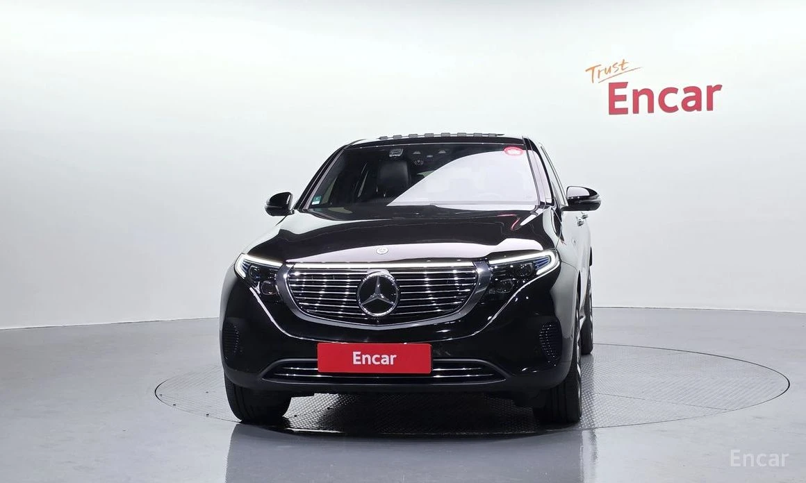 Mercedes-Benz EQC * EQC400* 4MATIC* КОЖА* ПОДГРЕВ* ШИБИДАХ* KEYLESS*, снимка 3 - Автомобили и джипове - 54060756