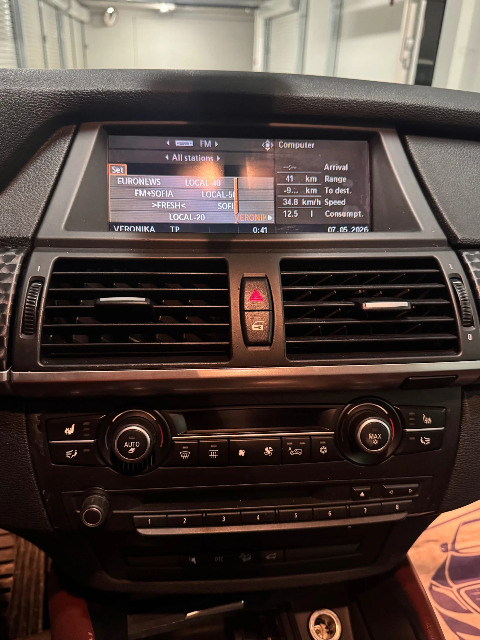 BMW X6 3.5D Xdrive Individual/Keyless/Parktronic, снимка 14 - Автомобили и джипове - 54445726