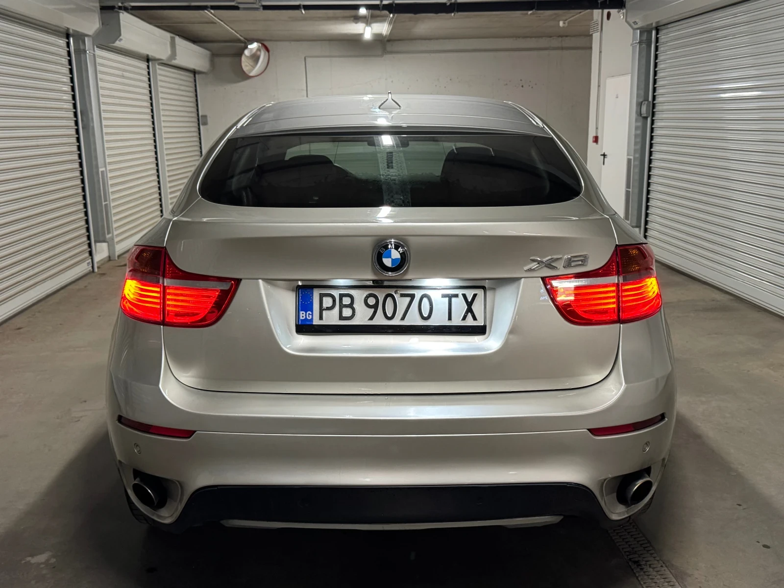 BMW X6 3.5D Xdrive Individual/Keyless/Parktronic, снимка 5 - Автомобили и джипове - 54445726