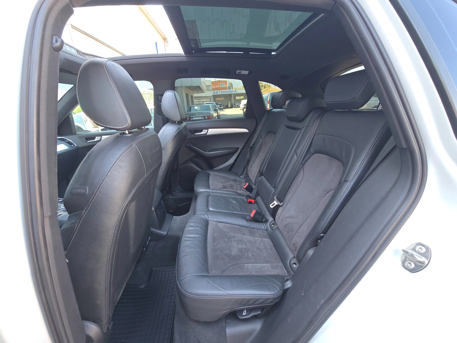 Audi Q5 2.0 TDi* S-line* * Quattro* Автоматик* , снимка 13 - Автомобили и джипове - 54693249