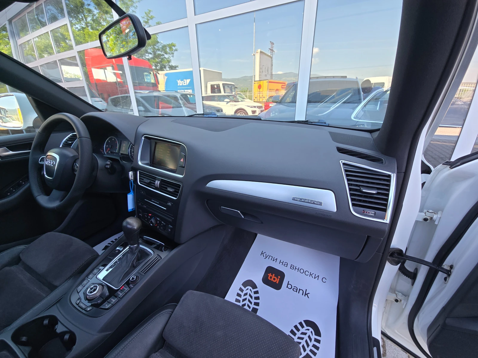 Audi Q5 2.0 TDi* S-line* * Quattro* Автоматик* , снимка 17 - Автомобили и джипове - 54693249