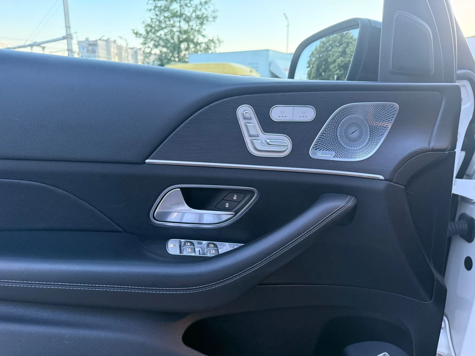 Mercedes-Benz GLE 400 Amg Line, снимка 7 - Автомобили и джипове - 54725395
