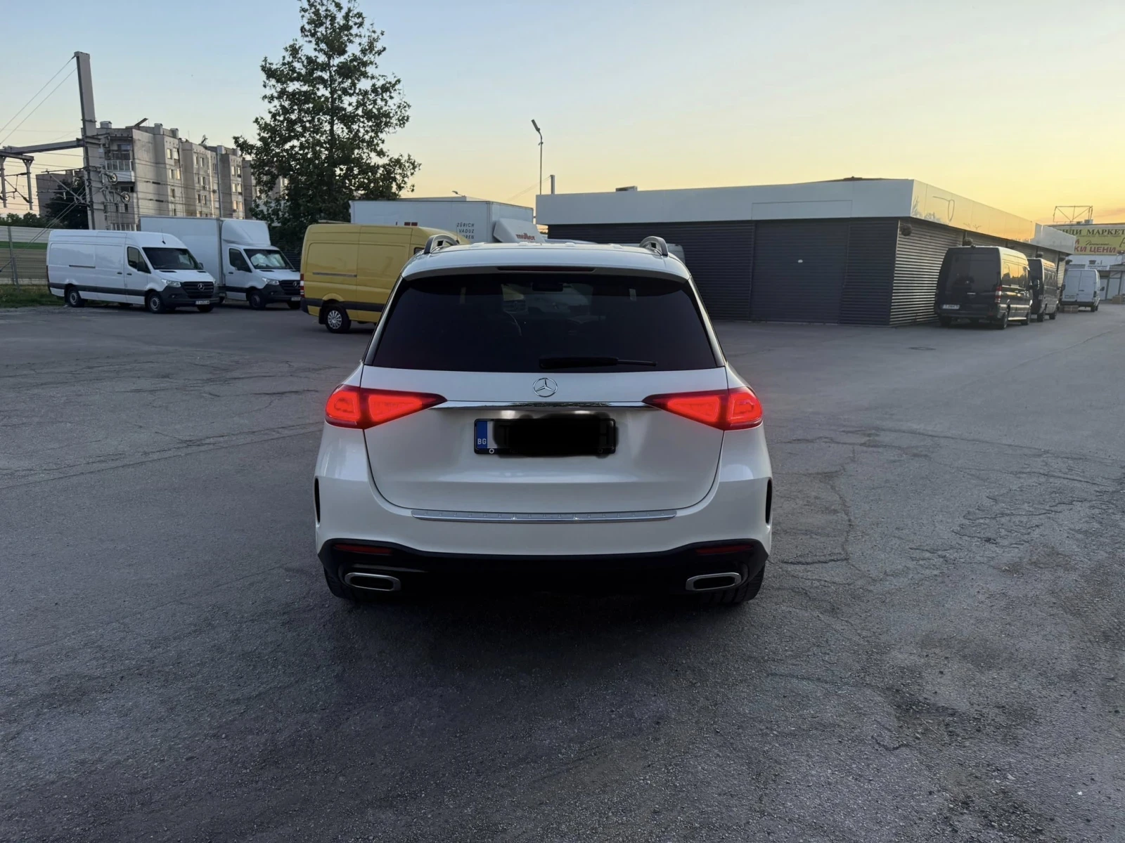 Mercedes-Benz GLE 400 Amg Line, снимка 5 - Автомобили и джипове - 54725395