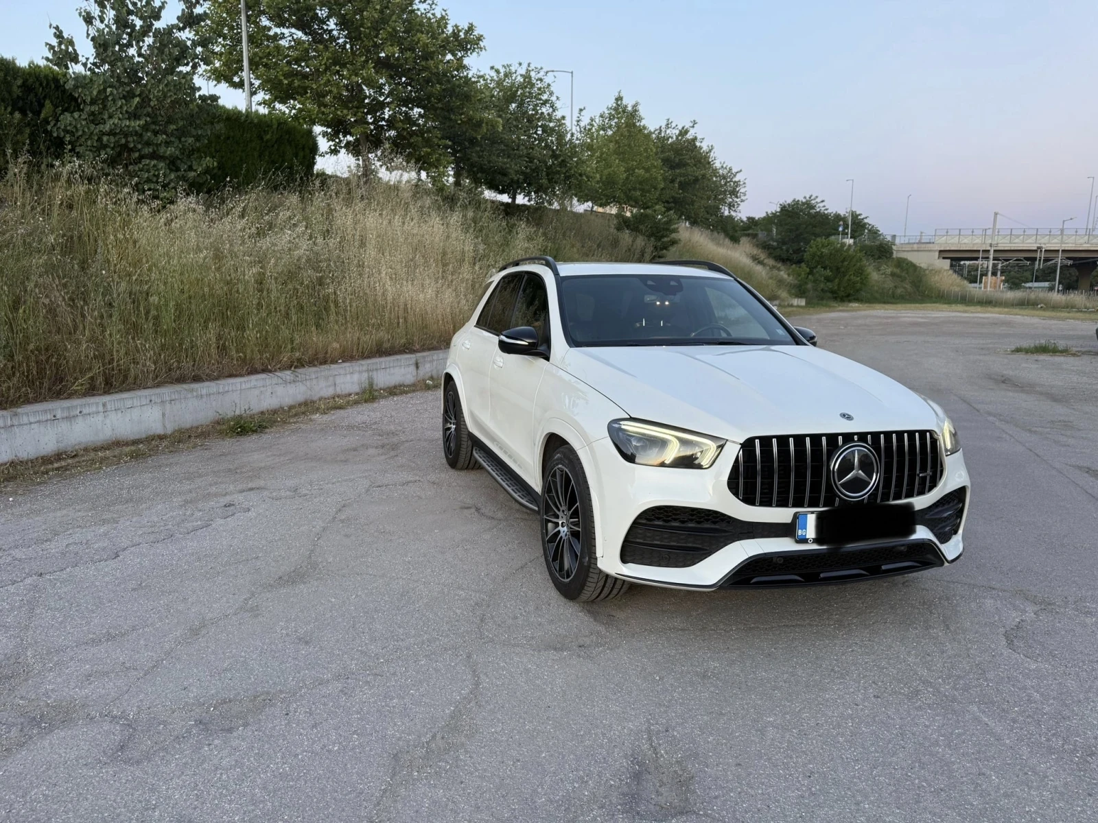 Mercedes-Benz GLE 400 Amg Line, снимка 3 - Автомобили и джипове - 54725395