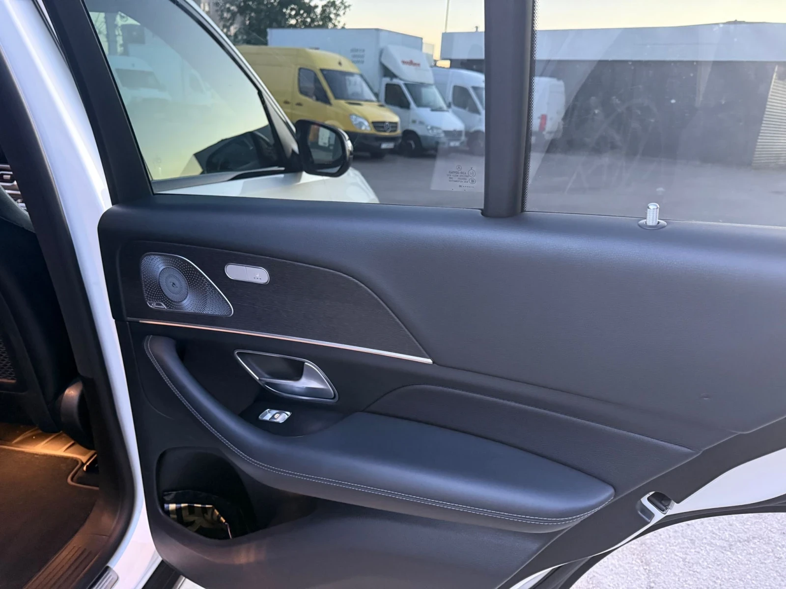 Mercedes-Benz GLE 400 Amg Line, снимка 10 - Автомобили и джипове - 54725395