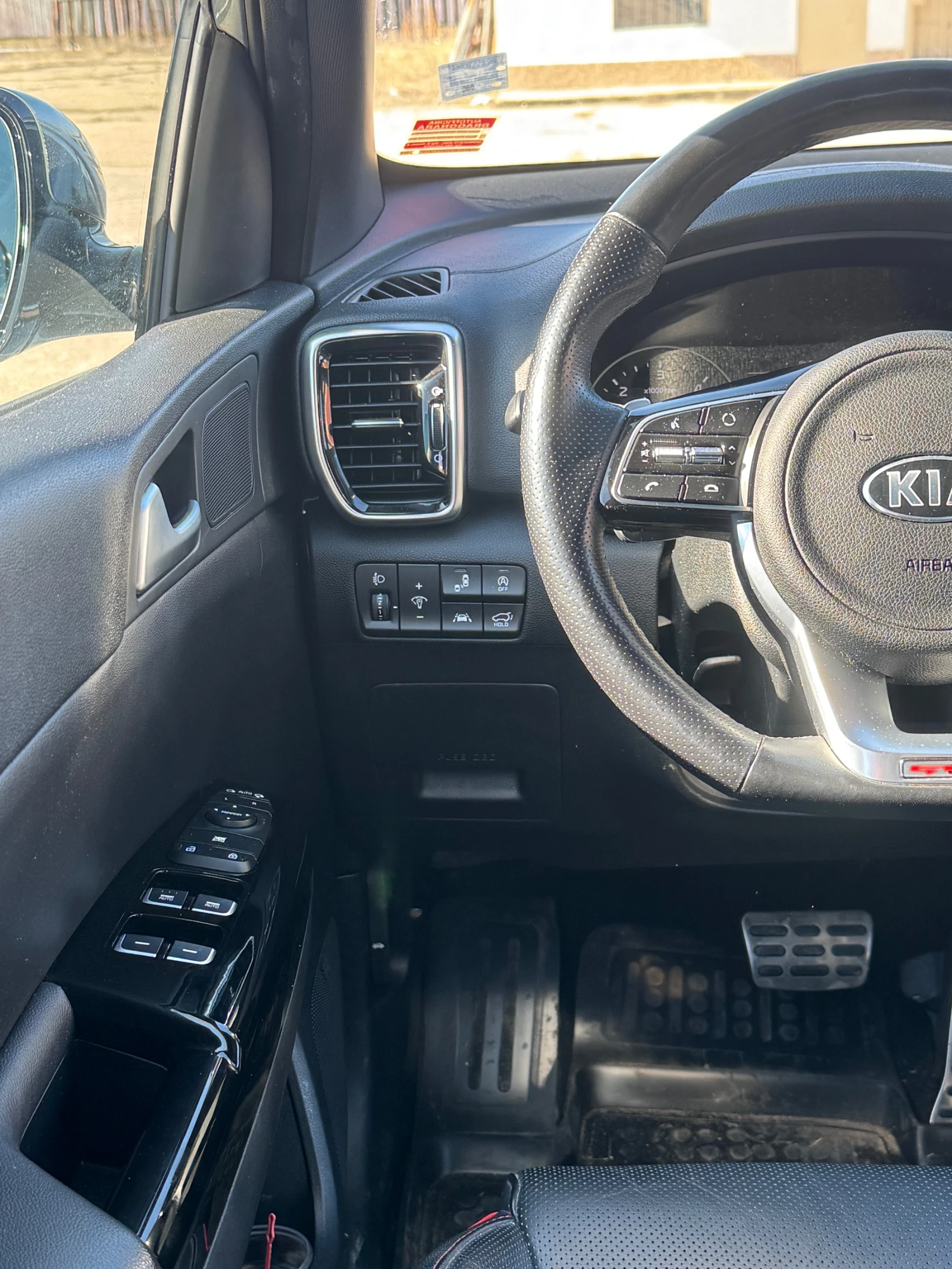 Kia Sportage 1.6CRDI GT line Mild Hybrid , снимка 9 - Автомобили и джипове - 55479896
