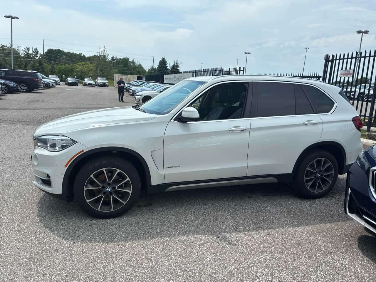 BMW X5 * xDrive35i* ДИГИТАЛНО ТАБЛО* H/K* , снимка 2 - Автомобили и джипове - 55577718