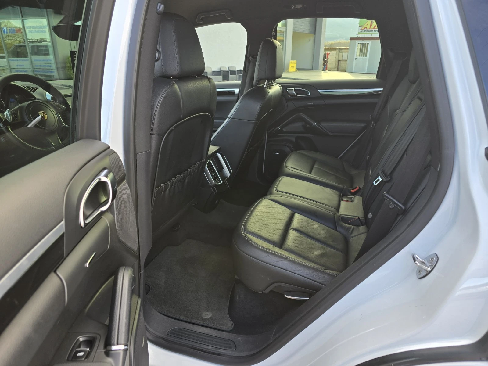 Porsche Cayenne, снимка 15 - Автомобили и джипове - 55704123
