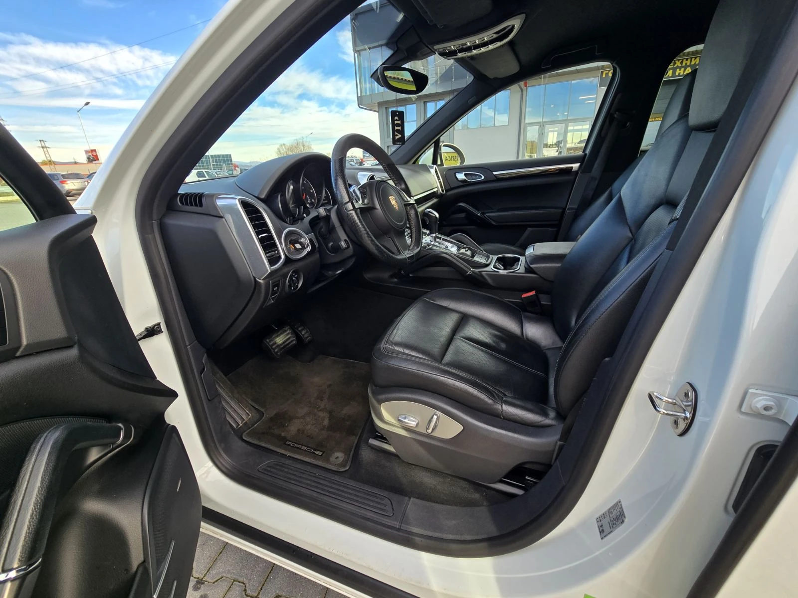 Porsche Cayenne, снимка 13 - Автомобили и джипове - 55704123
