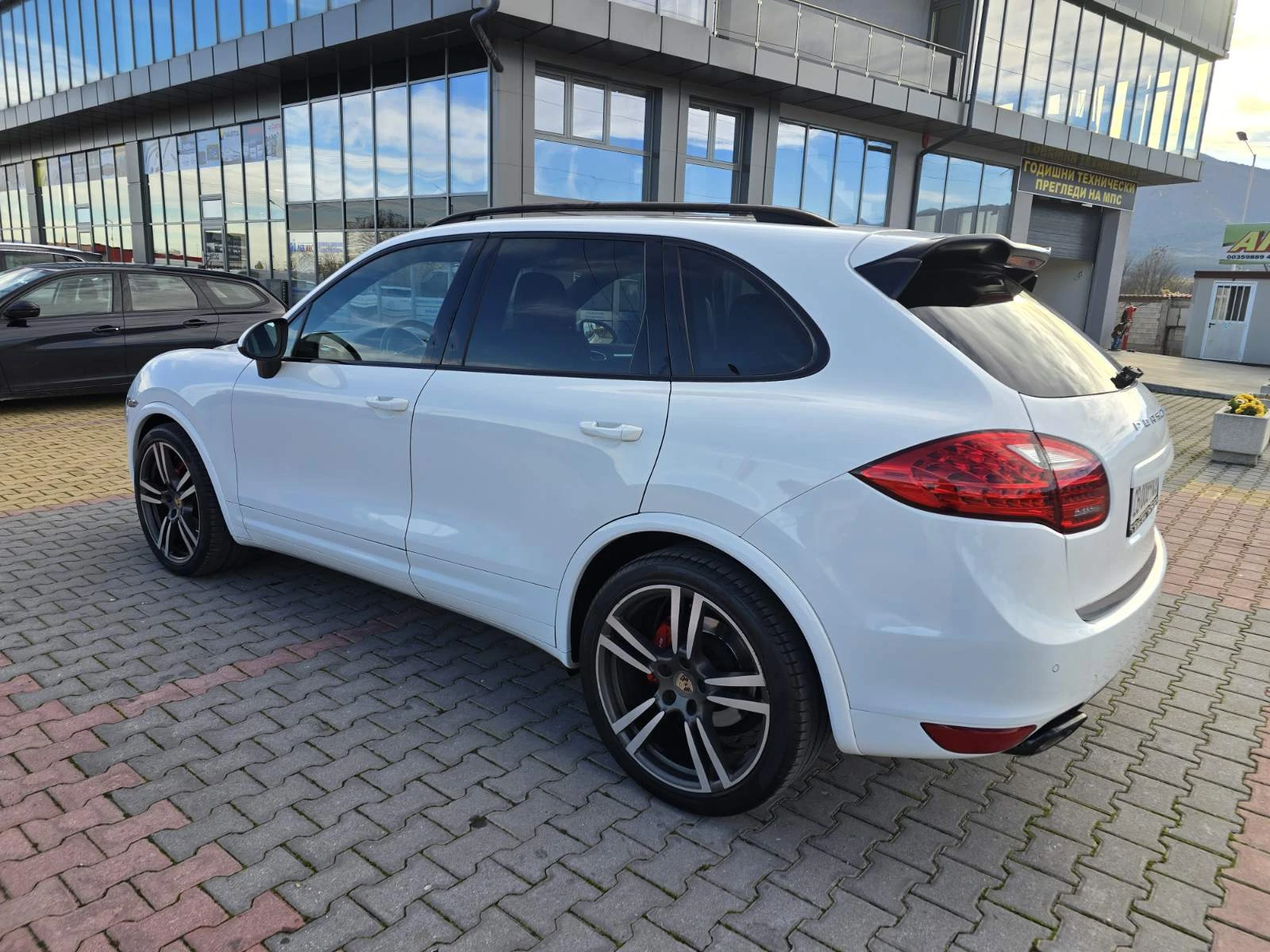 Porsche Cayenne, снимка 5 - Автомобили и джипове - 55704123